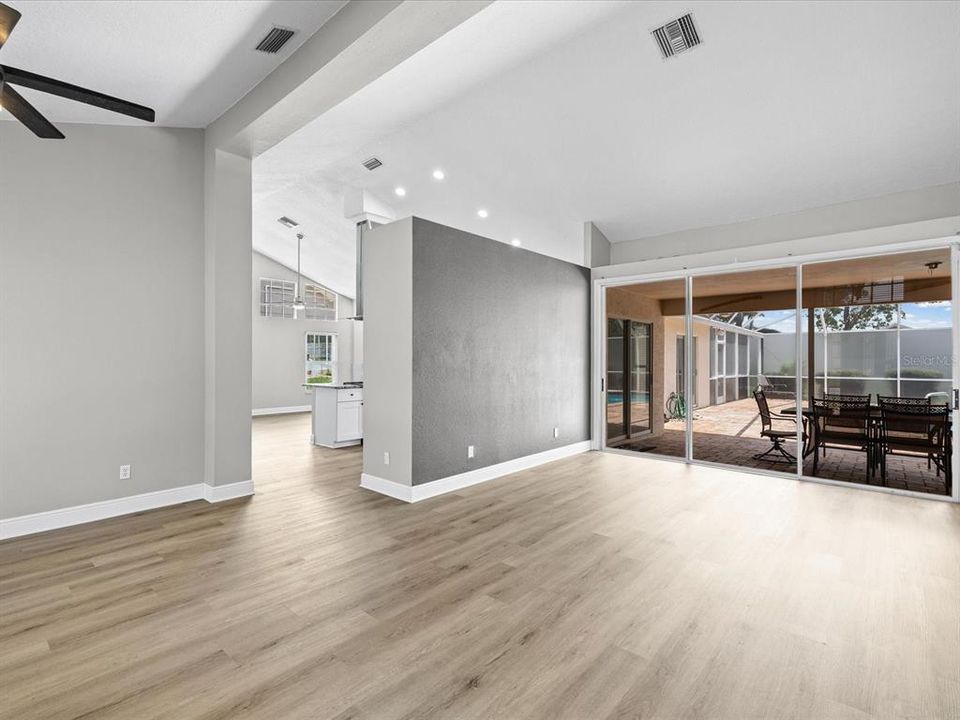 For Sale: $435,000 (4 beds, 2 baths, 2119 Square Feet)