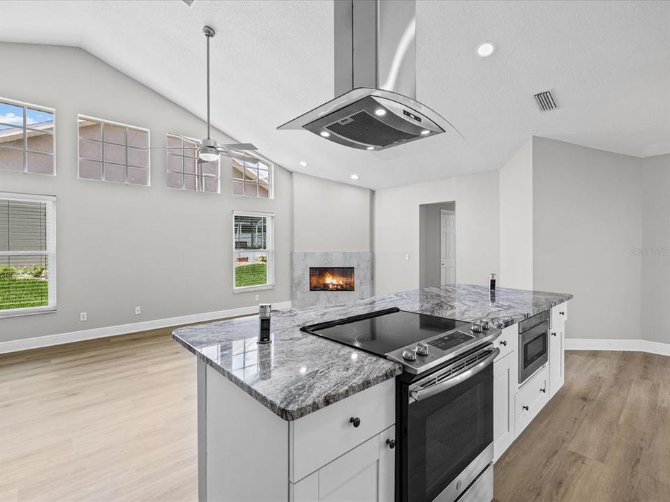 For Sale: $435,000 (4 beds, 2 baths, 2119 Square Feet)