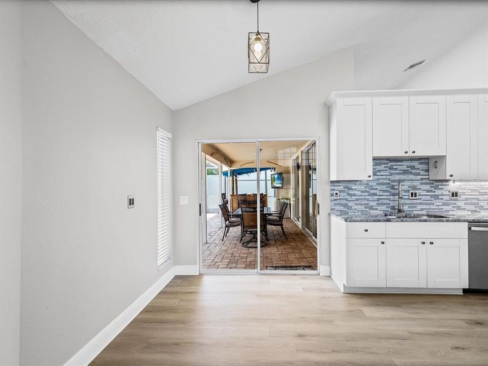 For Sale: $435,000 (4 beds, 2 baths, 2119 Square Feet)