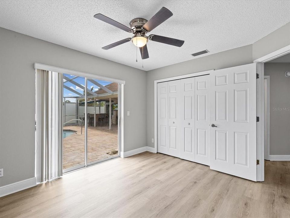 For Sale: $435,000 (4 beds, 2 baths, 2119 Square Feet)