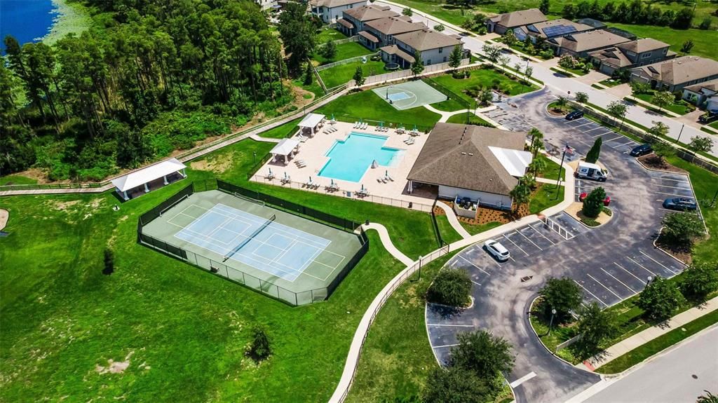 En Venta: $520,000 (3 camas, 2 baños, 2143 Pies cuadrados)