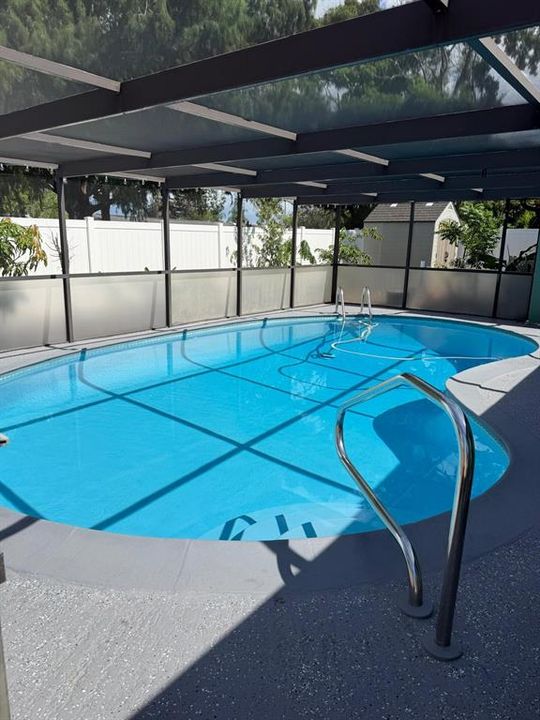 For Sale: $315,000 (2 beds, 2 baths, 1442 Square Feet)