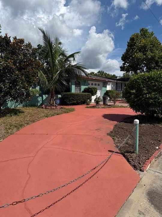 For Sale: $315,000 (2 beds, 2 baths, 1442 Square Feet)