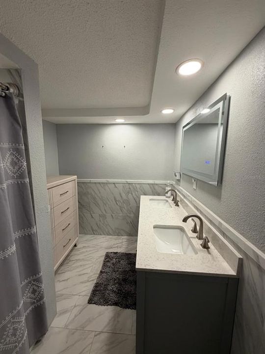 For Sale: $315,000 (2 beds, 2 baths, 1442 Square Feet)
