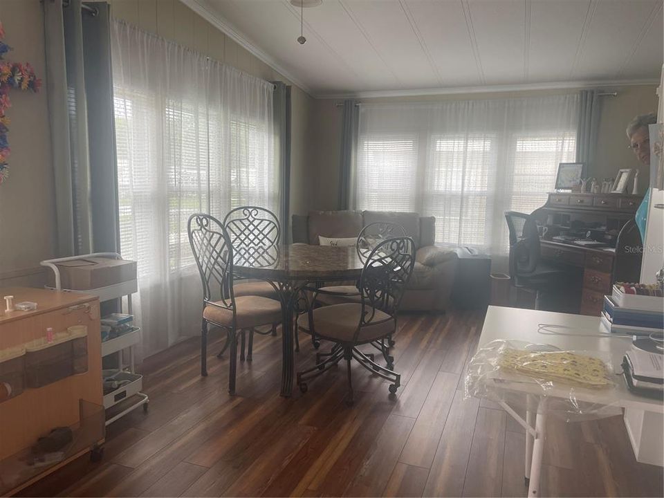 For Sale: $197,000 (2 beds, 2 baths, 1664 Square Feet)