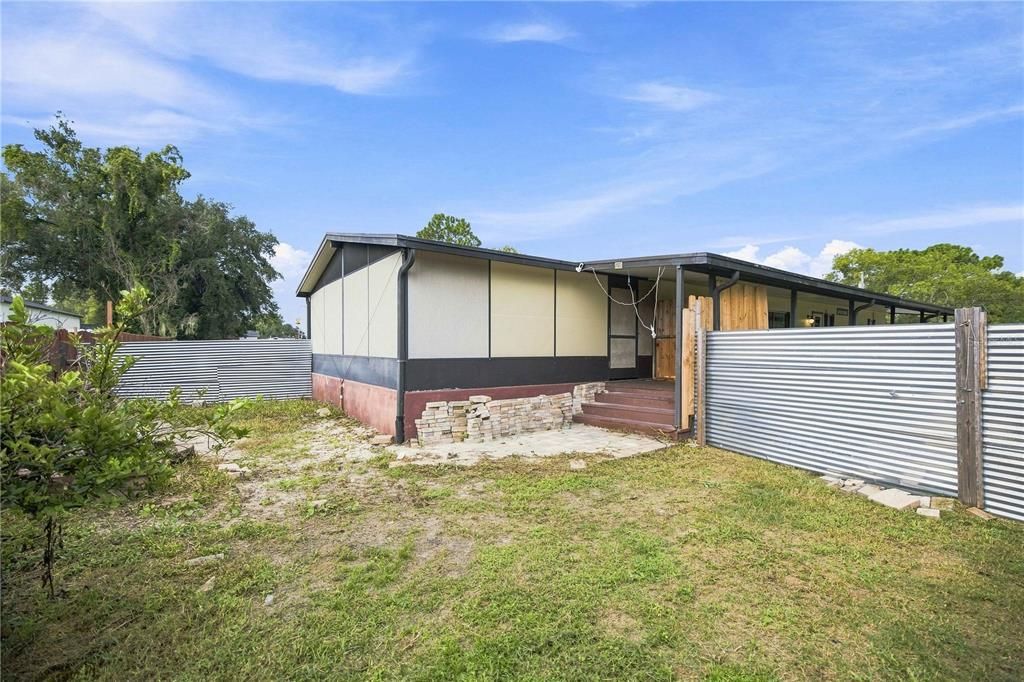 For Sale: $155,000 (2 beds, 2 baths, 1248 Square Feet)