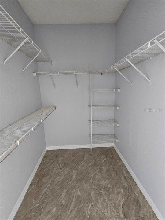 For Rent: $1,400 (2 beds, 2 baths, 1083 Square Feet)