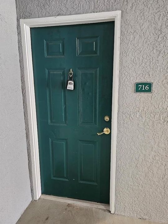 For Rent: $1,400 (2 beds, 2 baths, 1083 Square Feet)