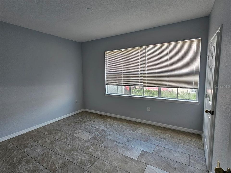 For Rent: $1,400 (2 beds, 2 baths, 1083 Square Feet)