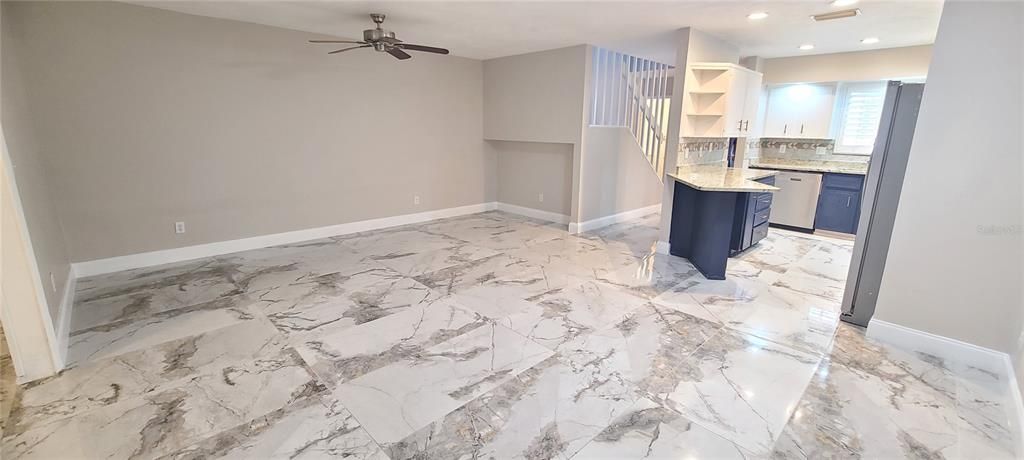 For Sale: $229,900 (2 beds, 2 baths, 1588 Square Feet)
