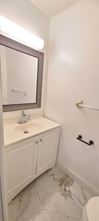 For Sale: $229,900 (2 beds, 2 baths, 1588 Square Feet)