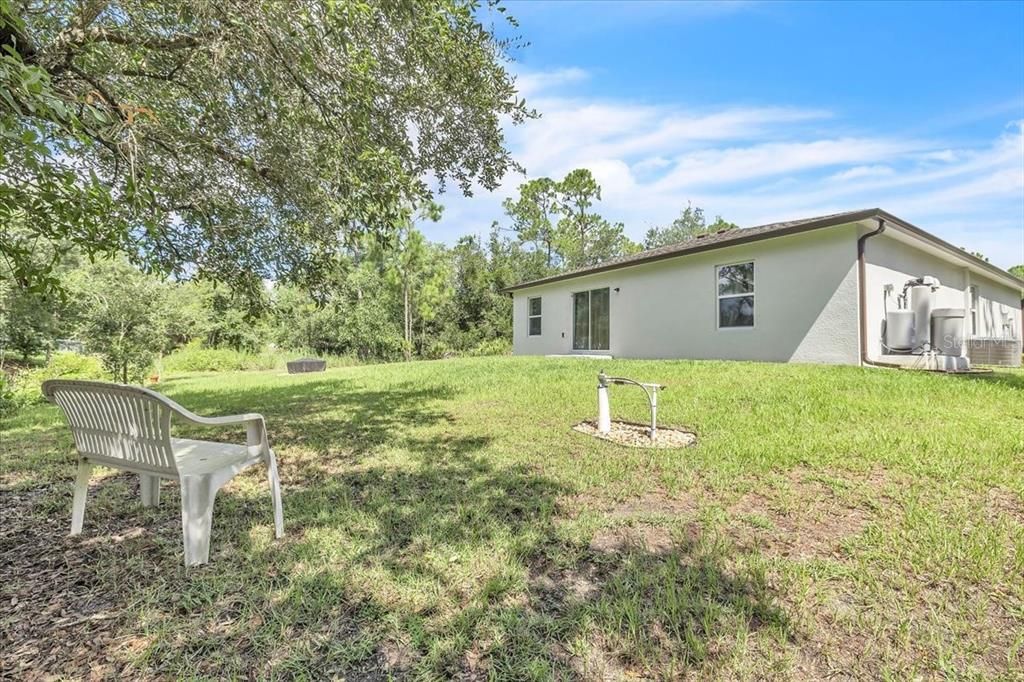For Sale: $290,000 (3 beds, 2 baths, 1430 Square Feet)
