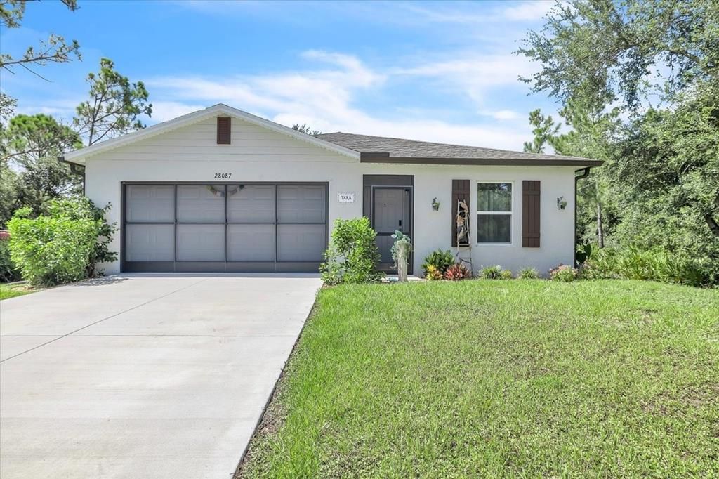 For Sale: $290,000 (3 beds, 2 baths, 1430 Square Feet)