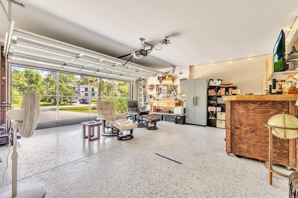 For Sale: $290,000 (3 beds, 2 baths, 1430 Square Feet)