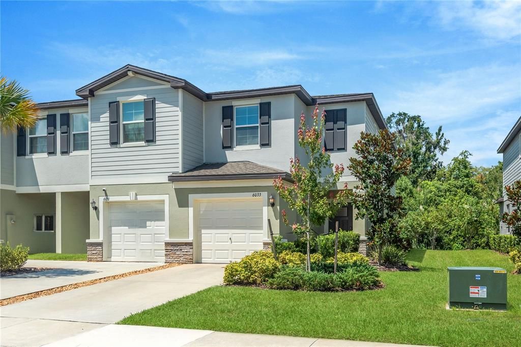 For Sale: $279,000 (2 beds, 2 baths, 1541 Square Feet)