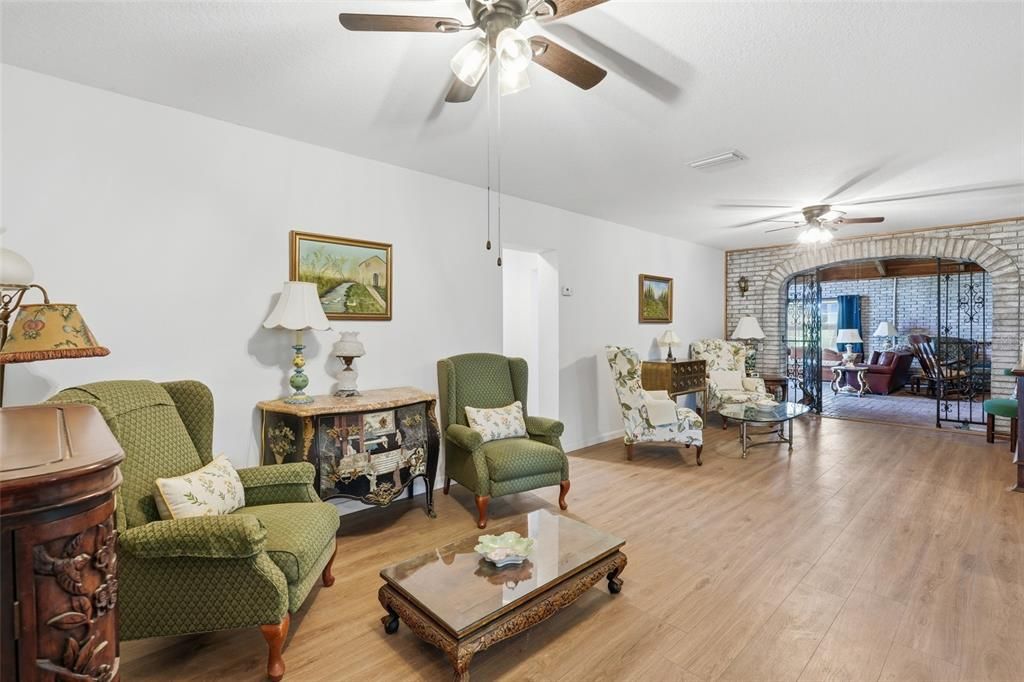 For Sale: $950,000 (4 beds, 3 baths, 3060 Square Feet)