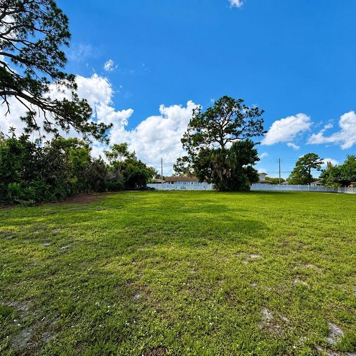 For Sale: $120,000 (0.25 acres)