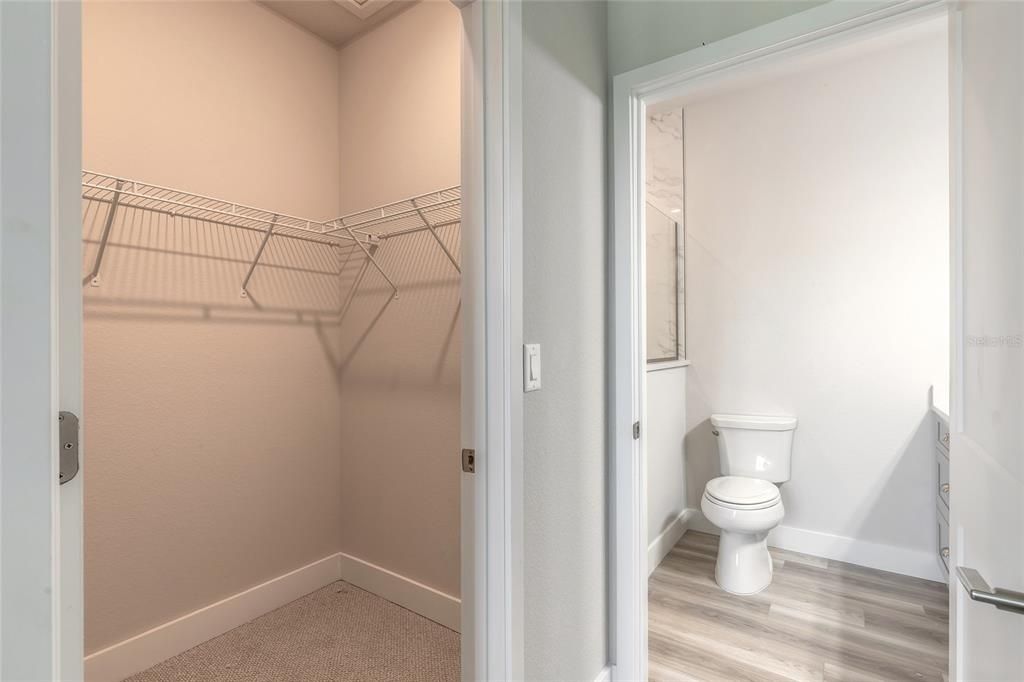 For Sale: $525,000 (3 beds, 3 baths, 1847 Square Feet)