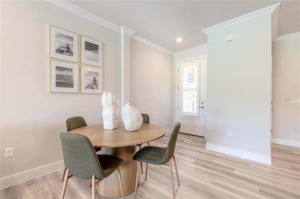 For Sale: $525,000 (3 beds, 3 baths, 1847 Square Feet)