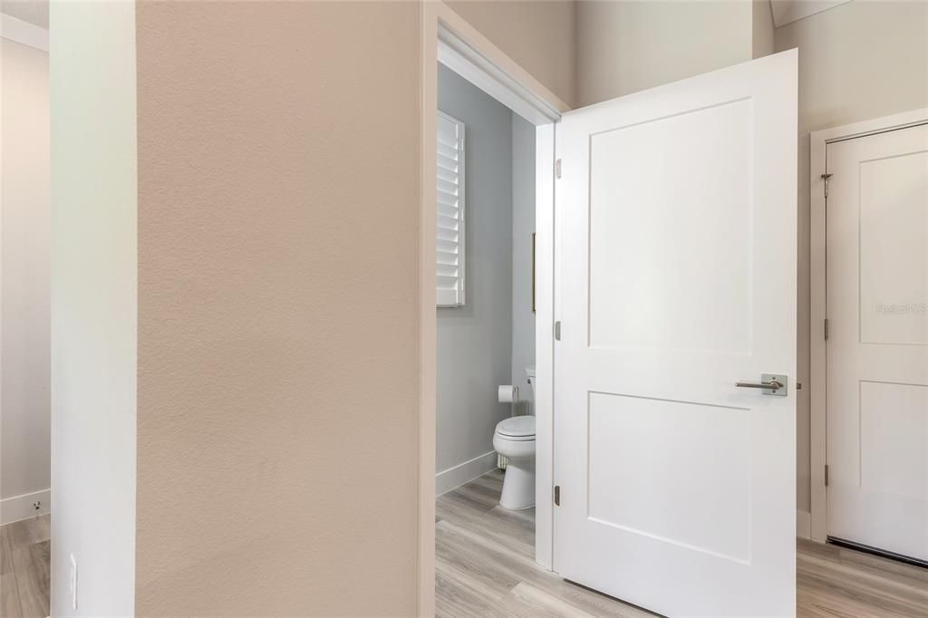 For Sale: $525,000 (3 beds, 3 baths, 1847 Square Feet)