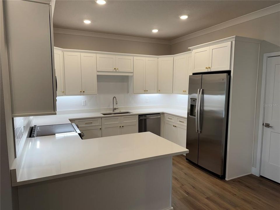 For Sale: $525,000 (3 beds, 3 baths, 1847 Square Feet)