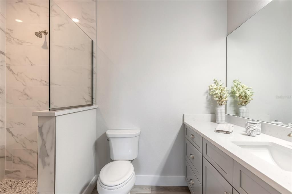 For Sale: $525,000 (3 beds, 3 baths, 1847 Square Feet)