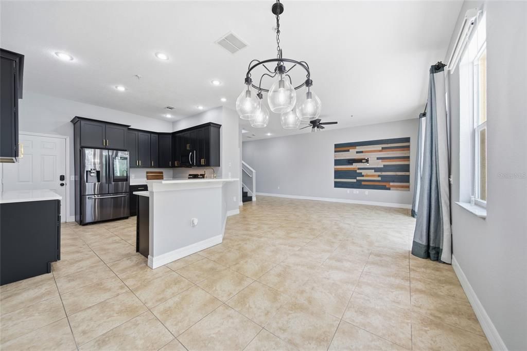 For Sale: $389,999 (3 beds, 2 baths, 2154 Square Feet)