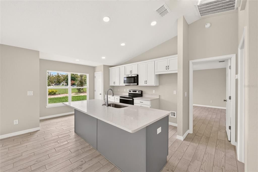 For Sale: $279,000 (3 beds, 2 baths, 1440 Square Feet)