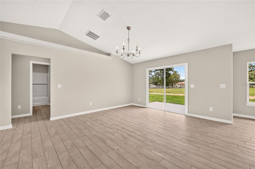For Sale: $279,000 (3 beds, 2 baths, 1440 Square Feet)