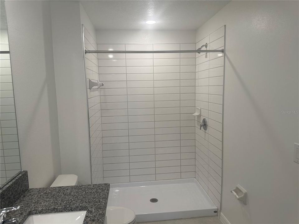 For Rent: $2,000 (3 beds, 2 baths, 1634 Square Feet)