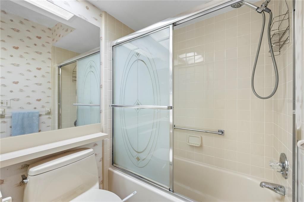 En Venta: $199,990 (2 camas, 2 baños, 1261 Pies cuadrados)