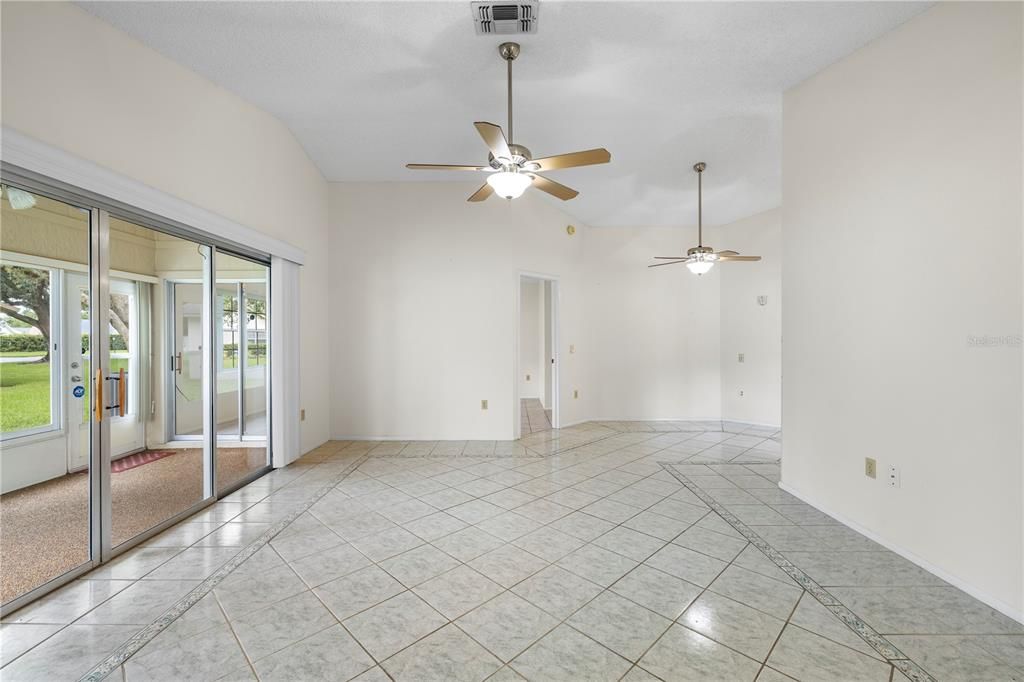 En Venta: $199,990 (2 camas, 2 baños, 1261 Pies cuadrados)