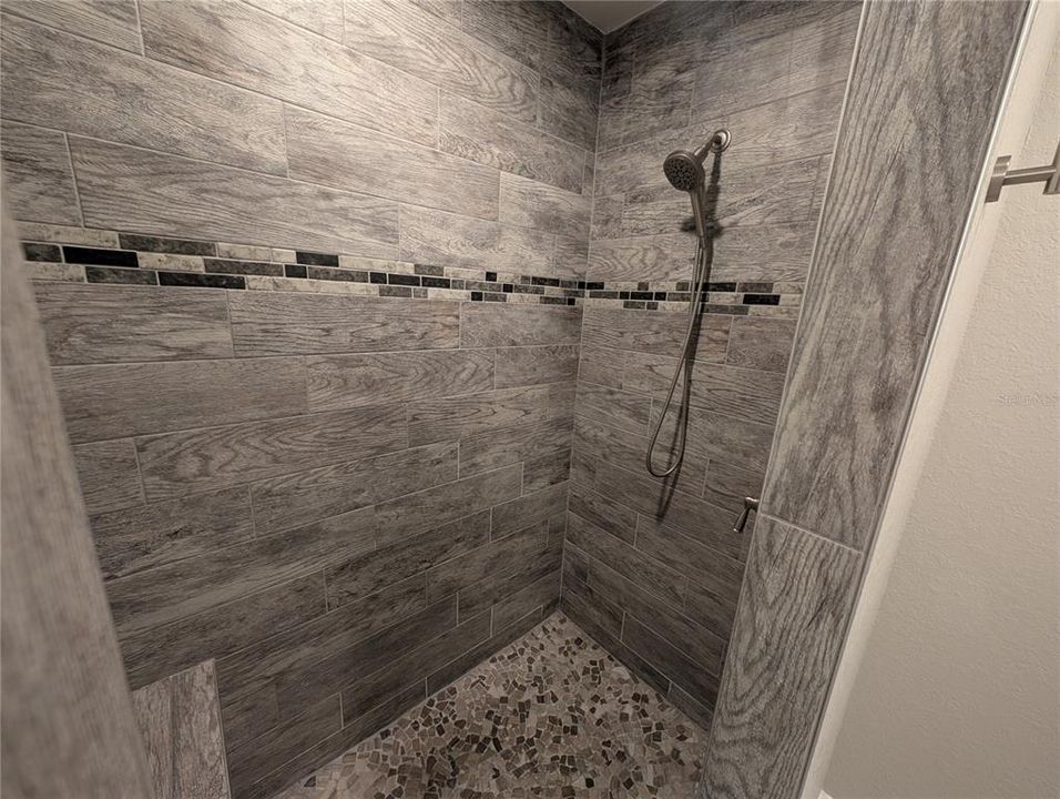 В аренду: $2,250 (3 спален, 2 ванн, 1648 Квадратных фут)