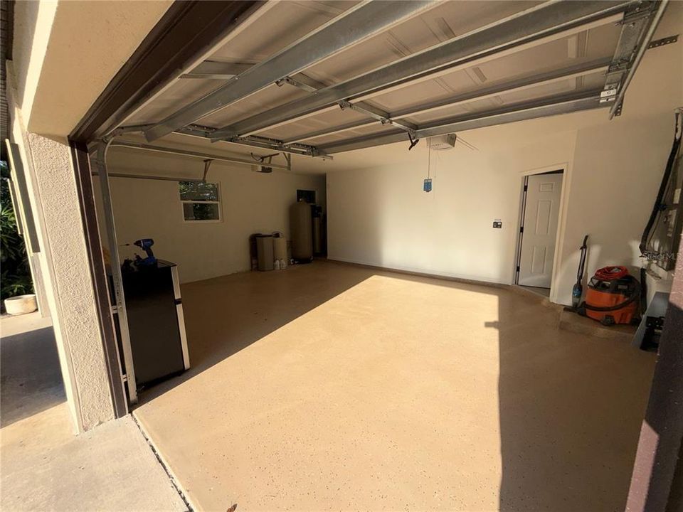 En Venta: $797,500 (3 camas, 2 baños, 2890 Pies cuadrados)