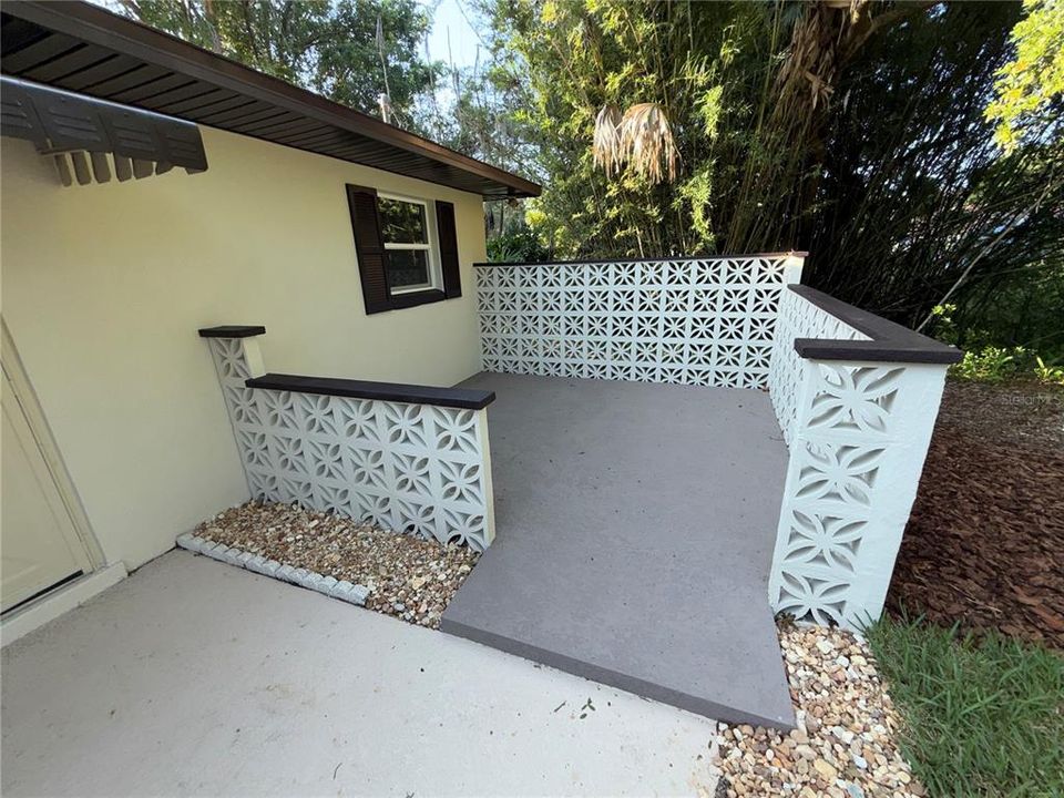En Venta: $797,500 (3 camas, 2 baños, 2890 Pies cuadrados)