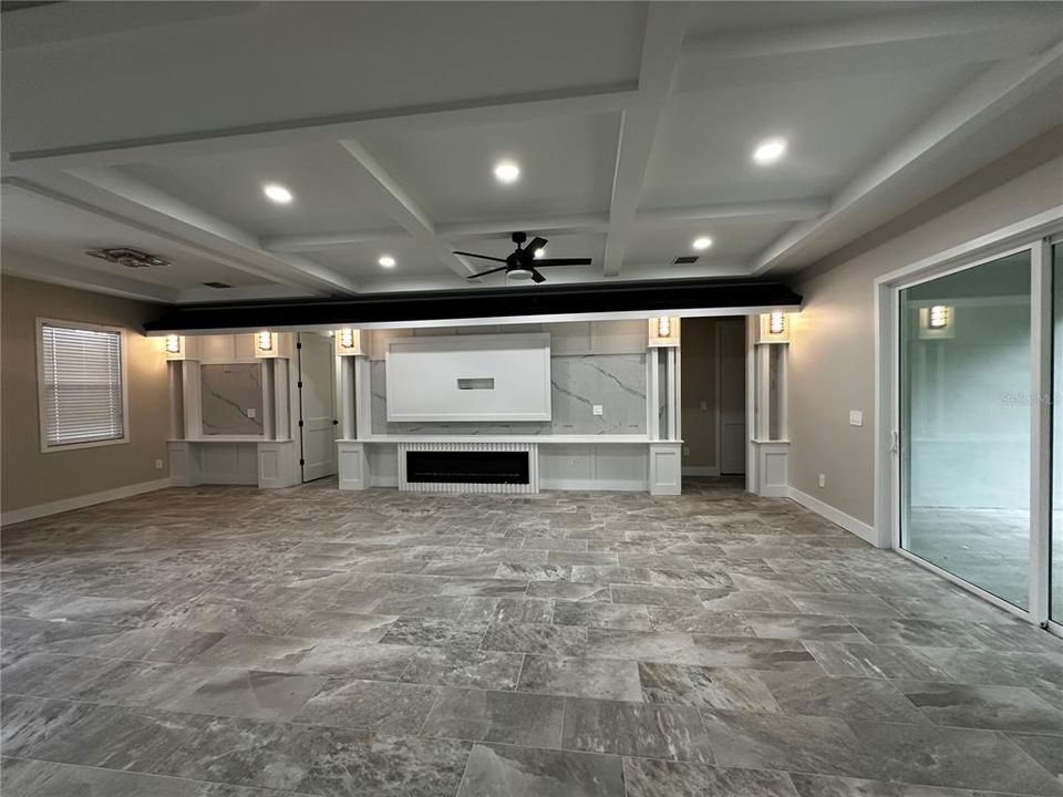 For Rent: $2,950 (4 beds, 2 baths, 2198 Square Feet)