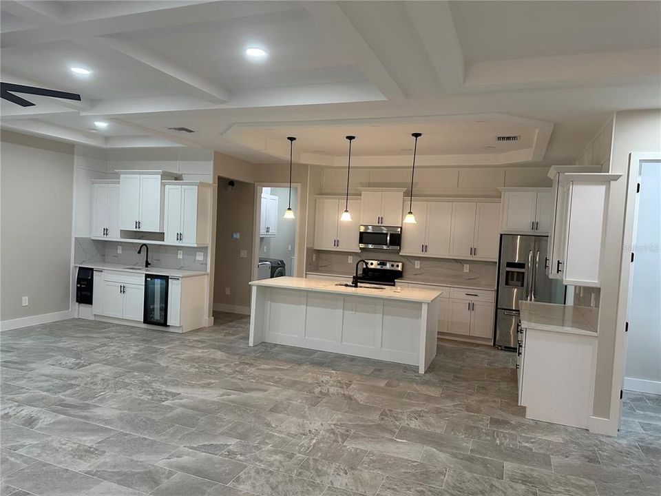 For Rent: $2,950 (4 beds, 2 baths, 2198 Square Feet)