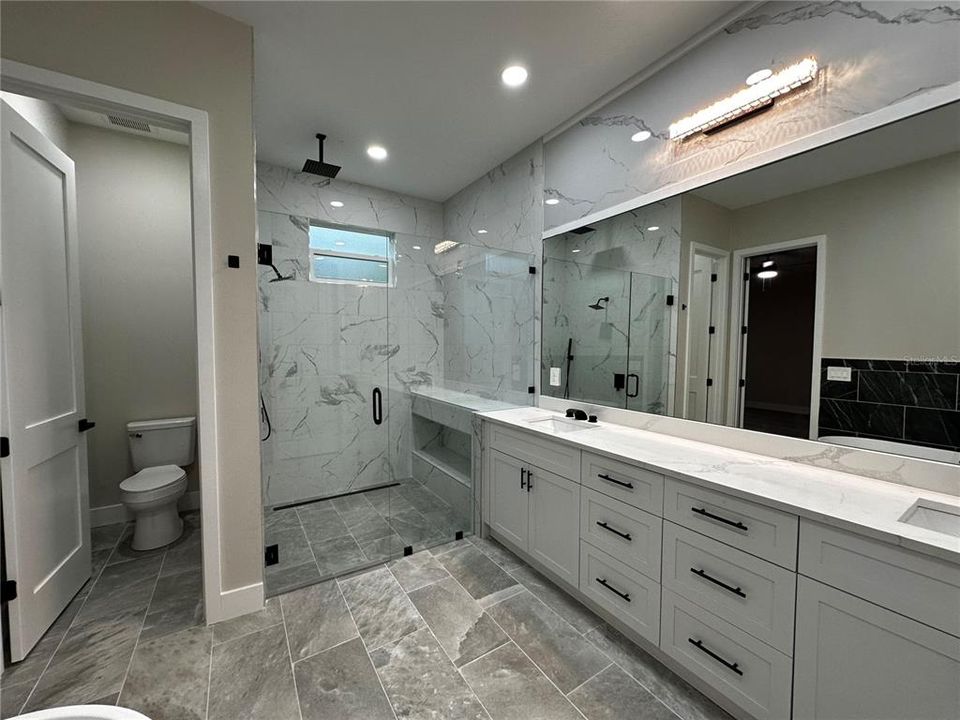 For Rent: $2,950 (4 beds, 2 baths, 2198 Square Feet)