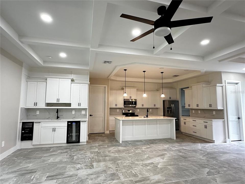 For Rent: $2,950 (4 beds, 2 baths, 2198 Square Feet)