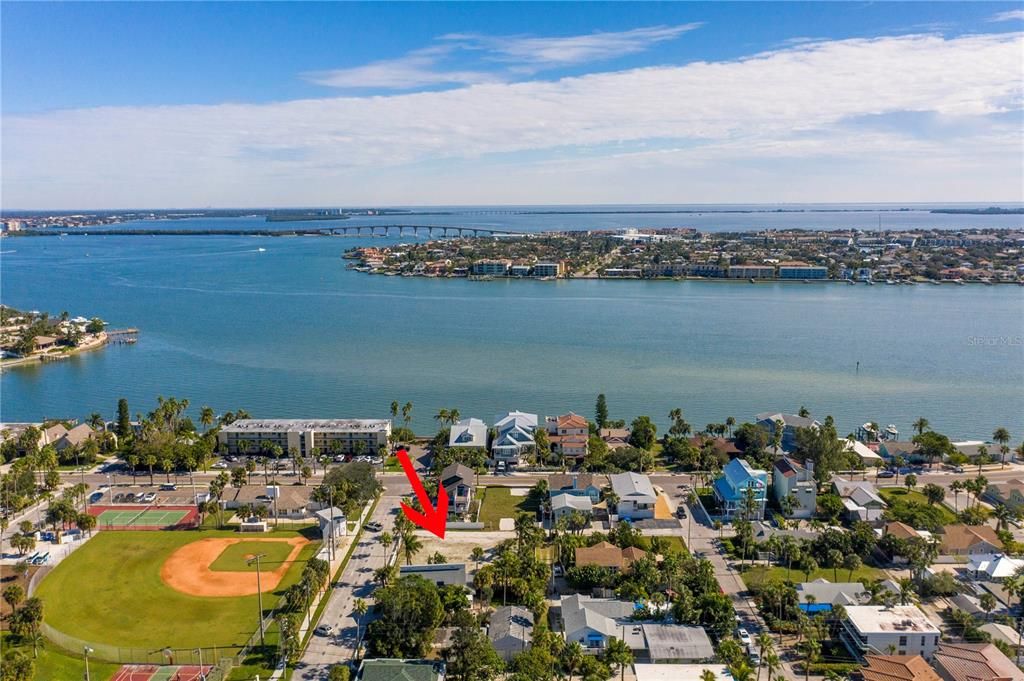 待售: $939,000 (0.11 acres)