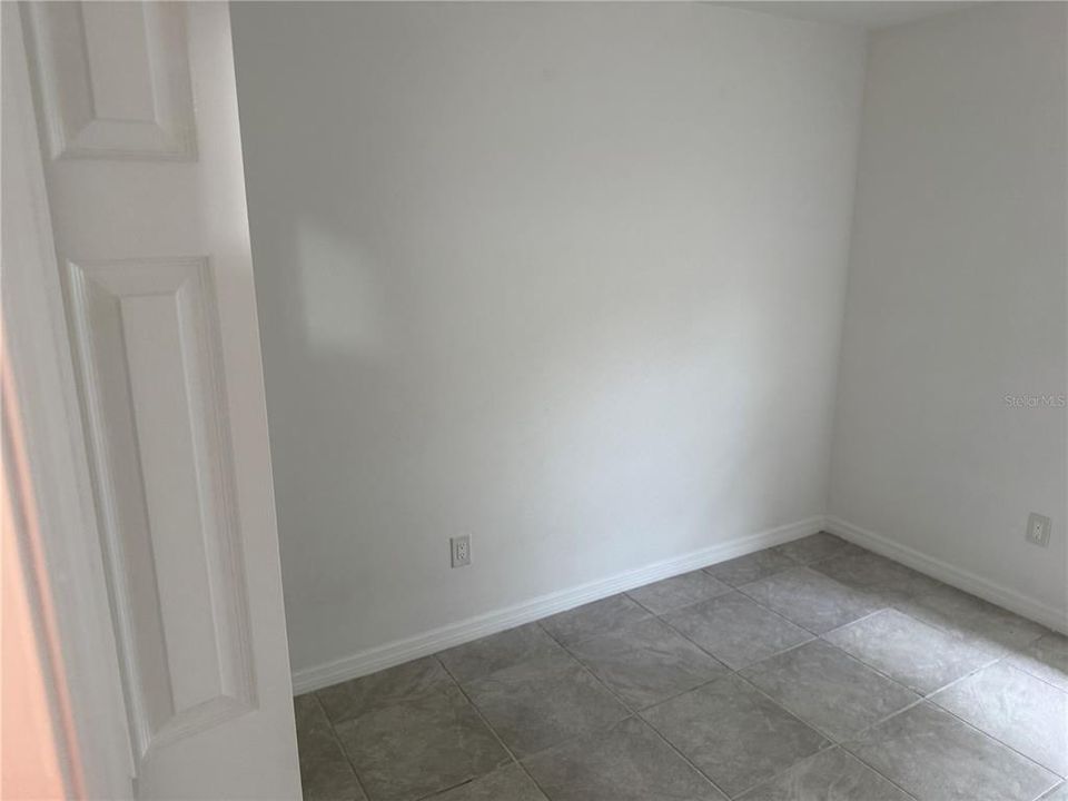 For Rent: $1,525 (3 beds, 1 baths, 1064 Square Feet)