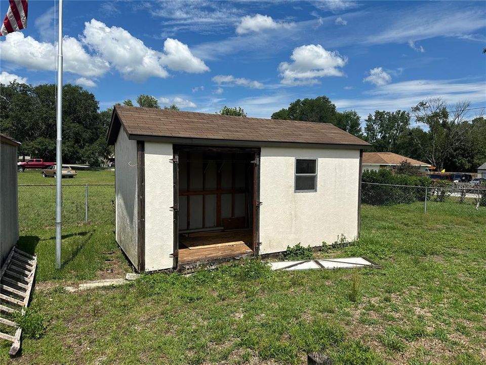 For Rent: $1,525 (3 beds, 1 baths, 1064 Square Feet)