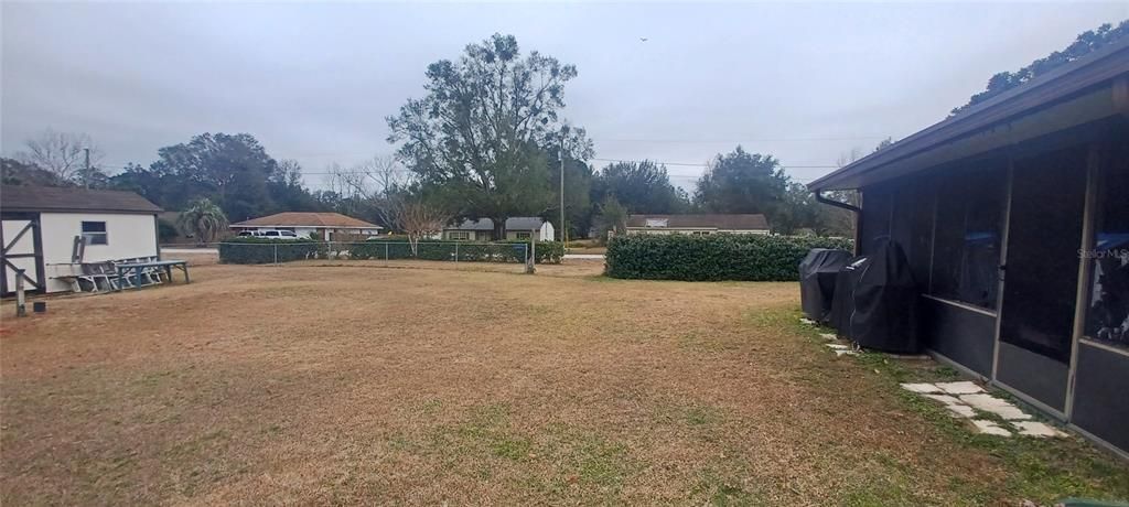 For Rent: $1,525 (3 beds, 1 baths, 1064 Square Feet)