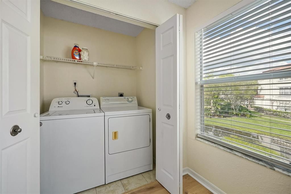 For Rent: $1,600 (2 beds, 2 baths, 1028 Square Feet)