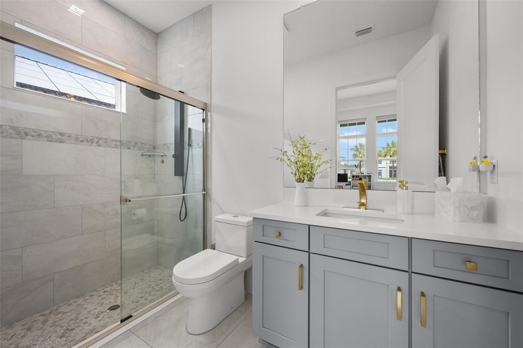 Active With Contract: $1,150,000 (3 beds, 3 baths, 3072 Square Feet)