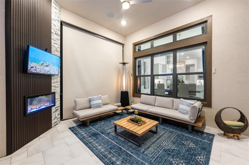 Active With Contract: $1,150,000 (3 beds, 3 baths, 3072 Square Feet)