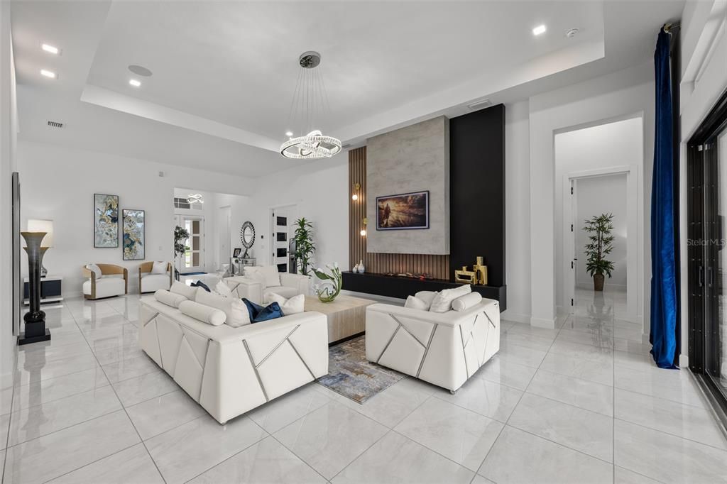Active With Contract: $1,150,000 (3 beds, 3 baths, 3072 Square Feet)