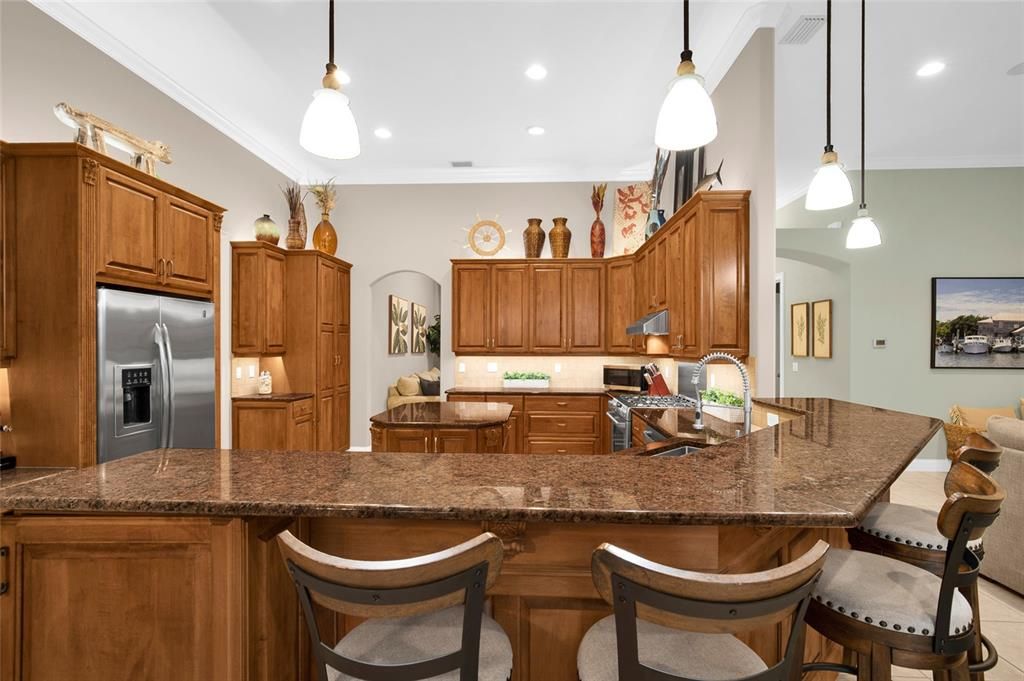 For Sale: $1,149,000 (4 beds, 3 baths, 3487 Square Feet)
