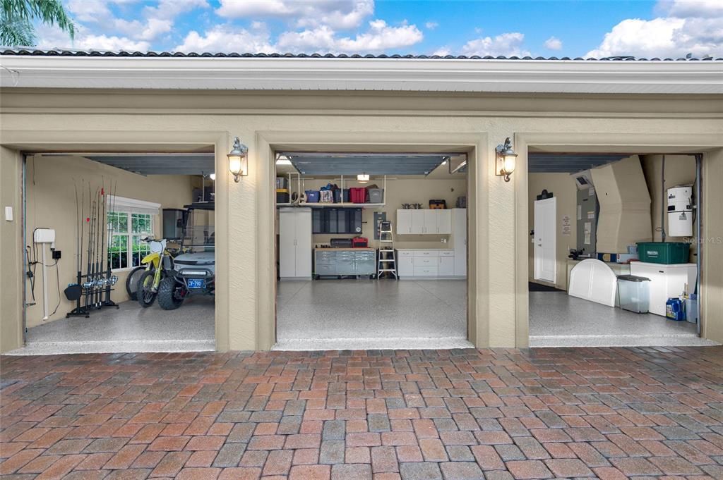 For Sale: $1,149,000 (4 beds, 3 baths, 3487 Square Feet)