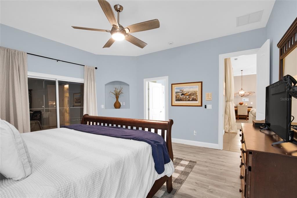 For Sale: $1,149,000 (4 beds, 3 baths, 3487 Square Feet)